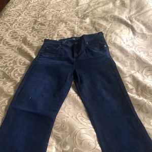 Boot cut 7 for all mankind jeans. Amazing fit!!